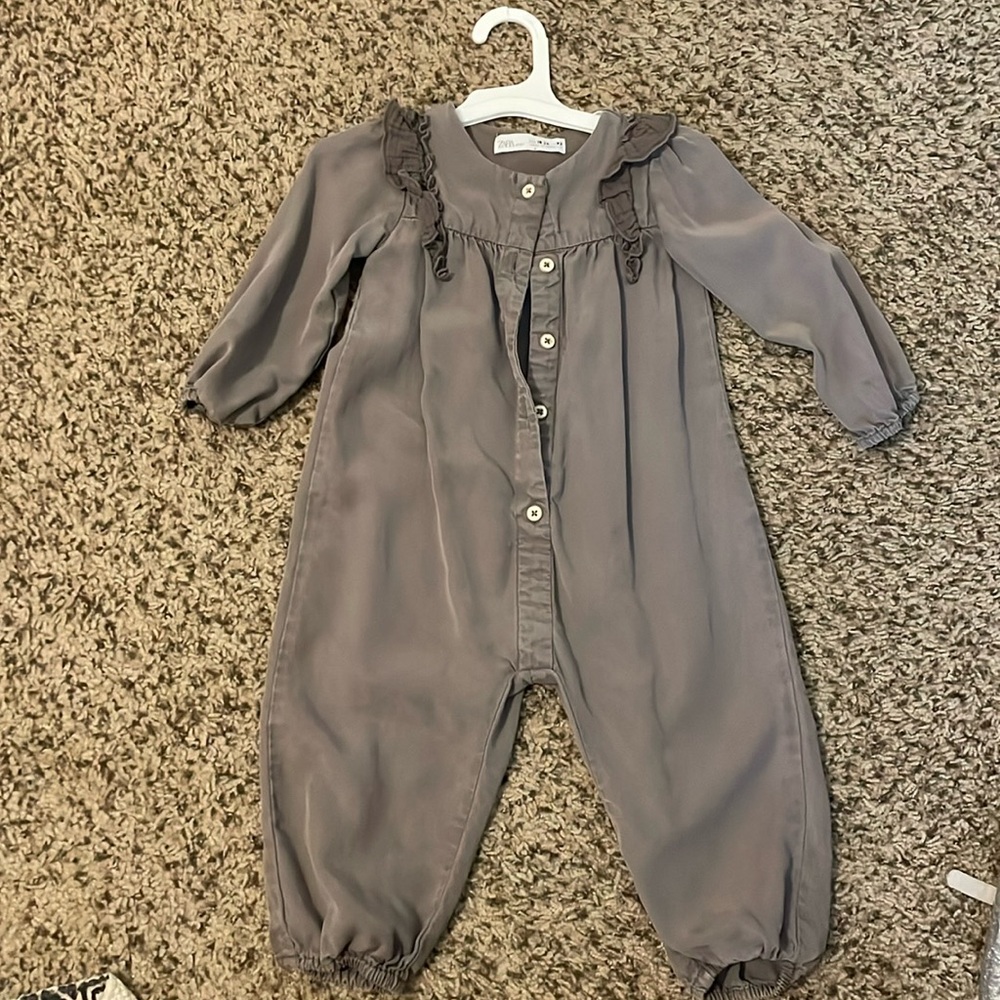 Zara Baby Grey jumpsuit
